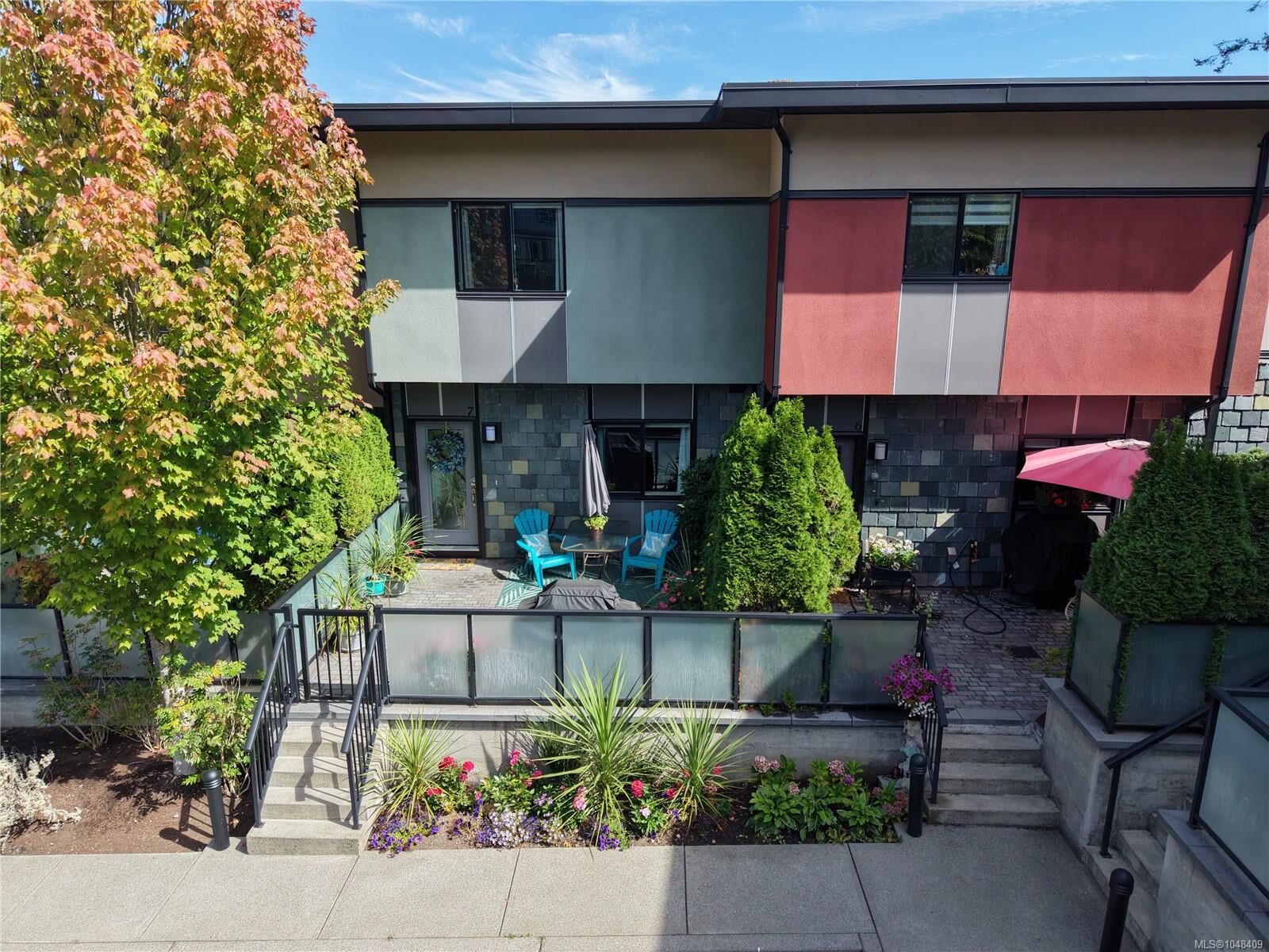 Property Photo:  2321 Island View Rd #7  BC V8Z 0C9 