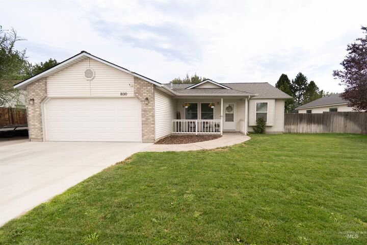 Property Photo:  830 Partridge Drive  ID 83647 
