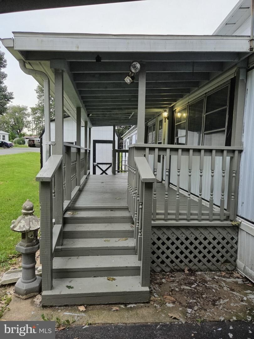 Property Photo:  32 Shippensburg Mobile Es Tp- Estate  PA 17257 