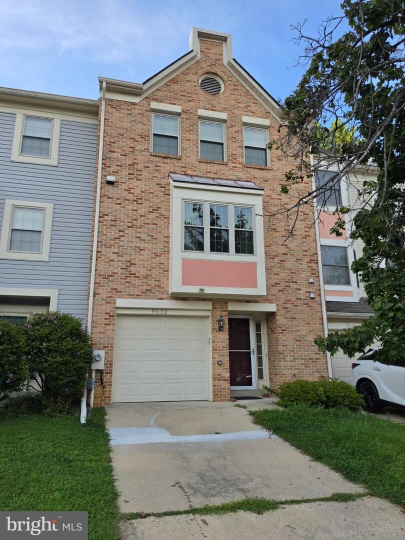 Property Photo:  9632 Hadleigh Court  MD 20723 