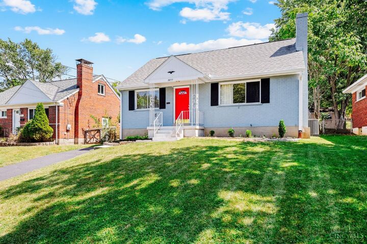 Property Photo: 3877 Mantell Avenue OH 45236