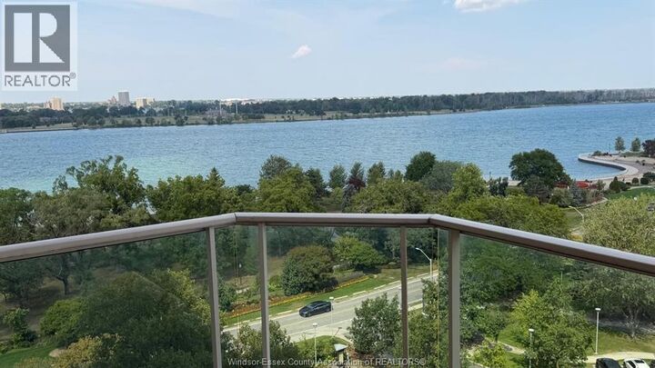 Property Photo:  4789 Riverside Drive East 1006  ON N8Y 5A2 