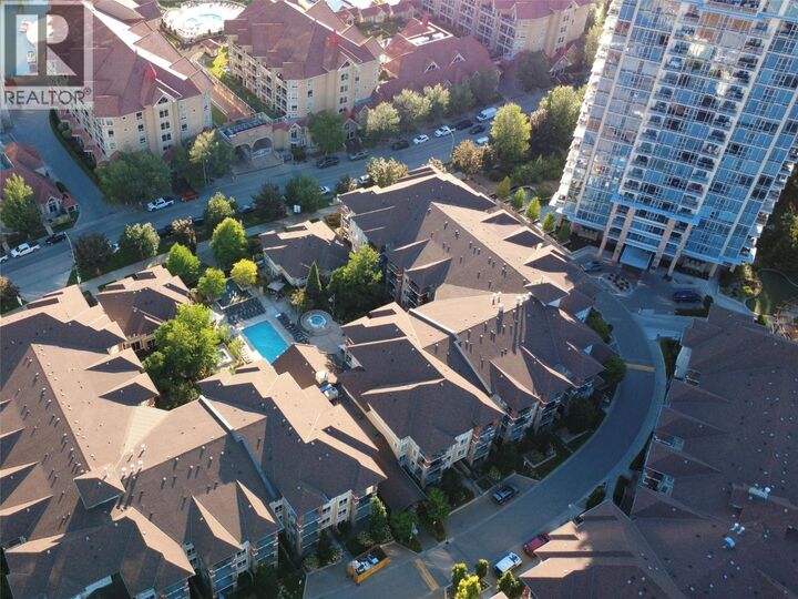 Property Photo:  1089 Sunset Drive 416  BC V1Y 9Z3 