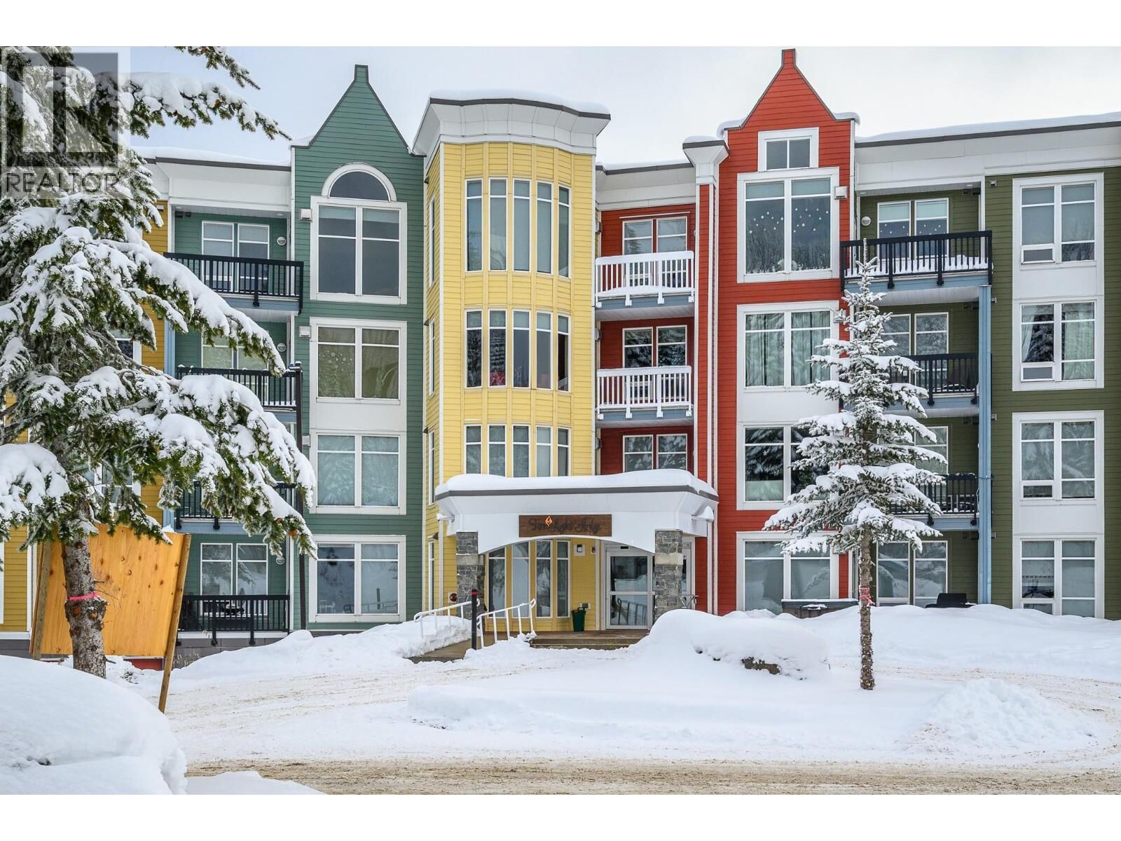 Photo de la propriété:  30 Monashee Road 208  BC V1B 3M1 