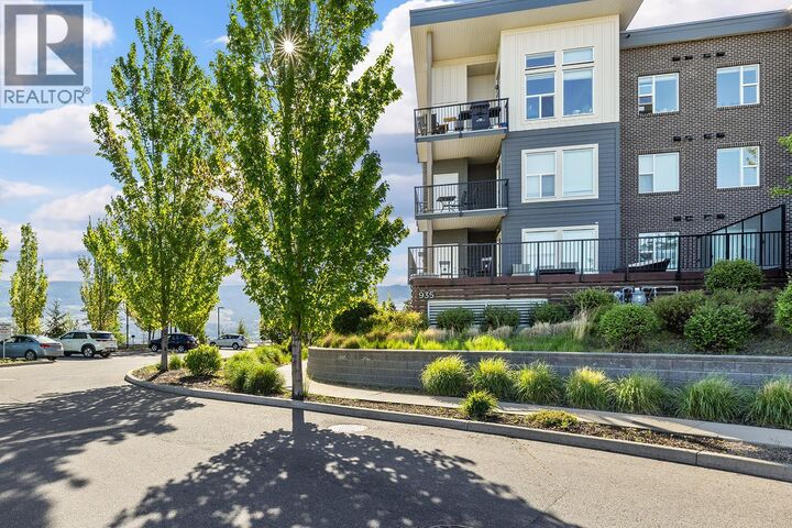 Property Photo:  935 Academy Way 117  BC V1V 3C9 