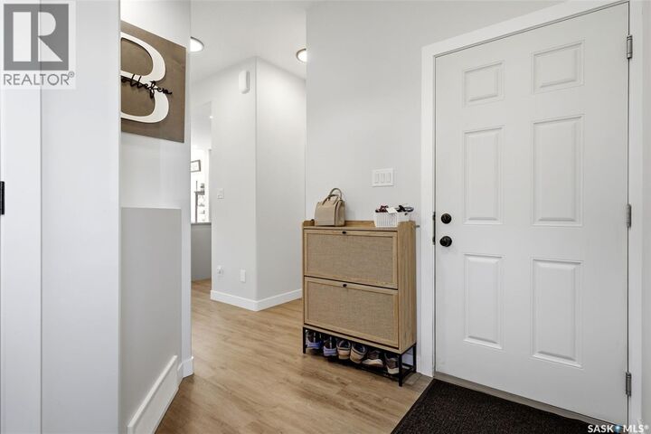 Property Photo:  34 Mackenzie Crescent  SK S0G 0Z0 