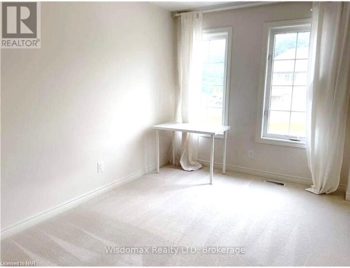 Property Photo:  16 Elderberry Road  ON L2V 5G6 