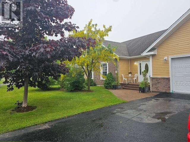 Photo de la propriété:  2 Crimson Avenue  NL A2N 0X7 