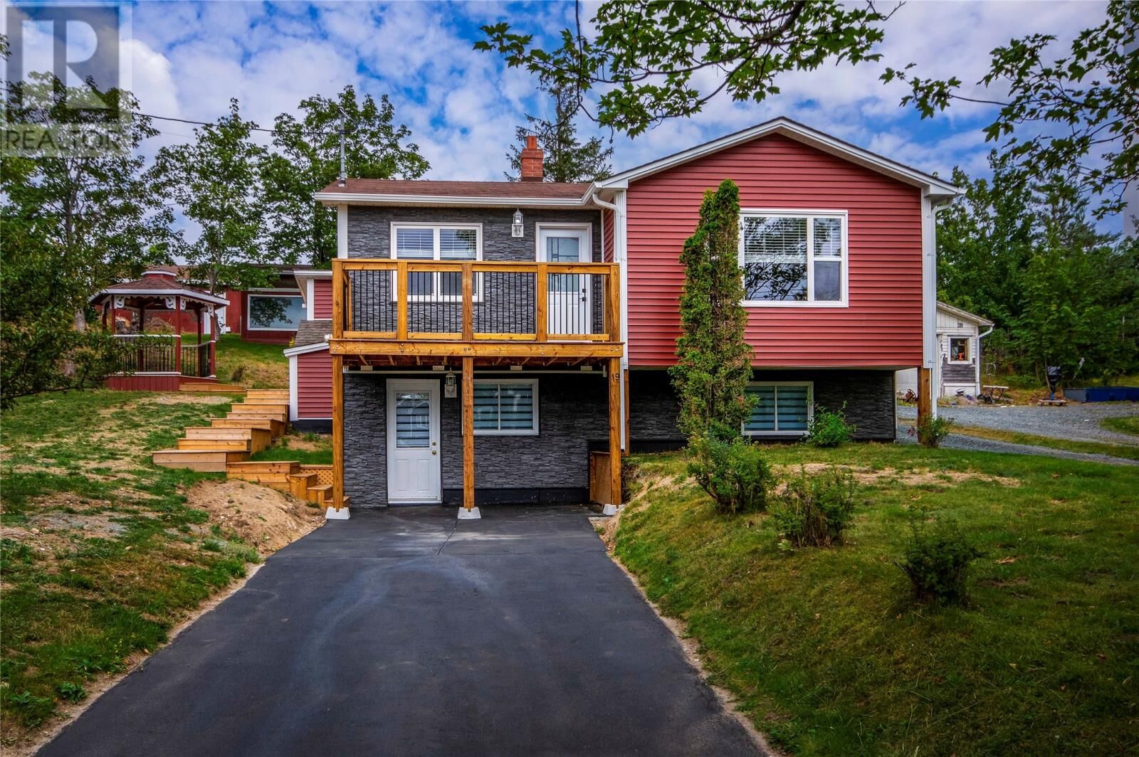 Photo de la propriété:  19 Legion Road  NL A1X 6Y2 
