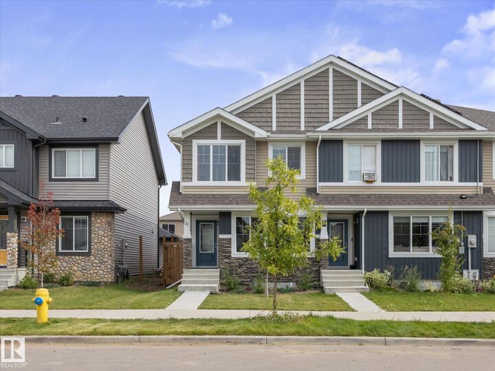 Property Photo:  31 Nouveau Drive  AB T8N 7Z7 