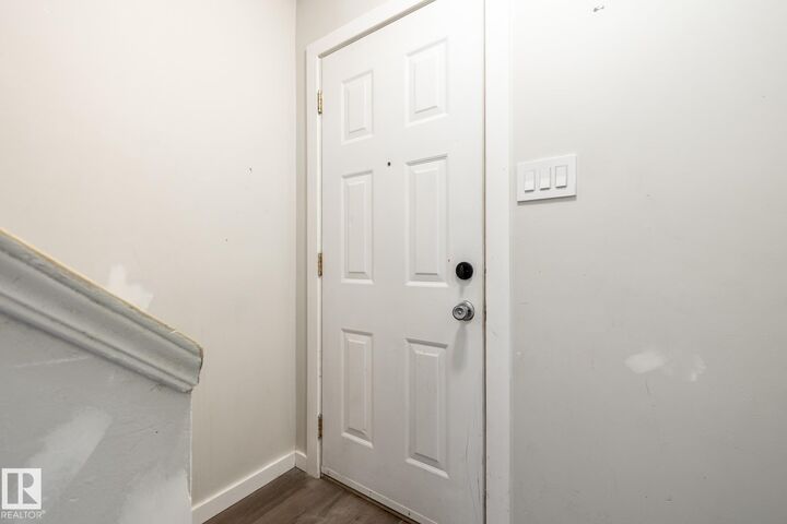 Property Photo:  54 Lakewood Village NW  AB T6K 2B3 