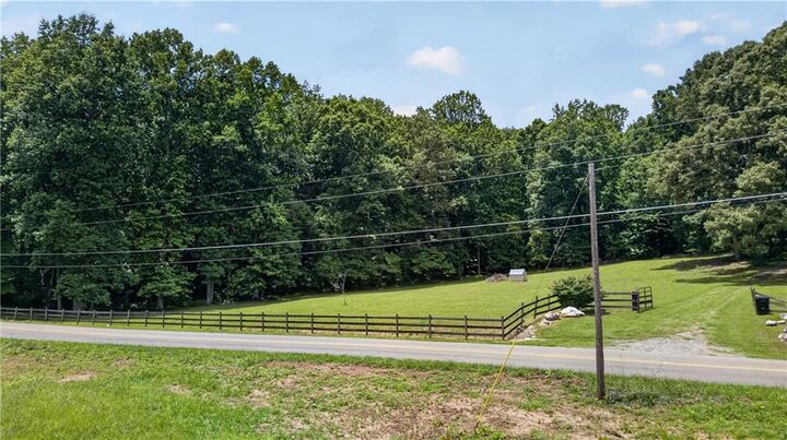Property Photo: 513 Worley Road GA 30114
