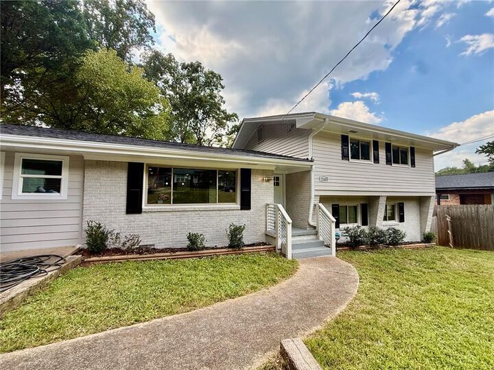 Property Photo:  2241 Colleen Court  GA 30032 