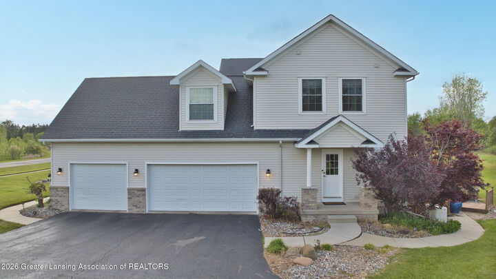 Property Photo:  141 Twin Ponds Lane  MI 48864 