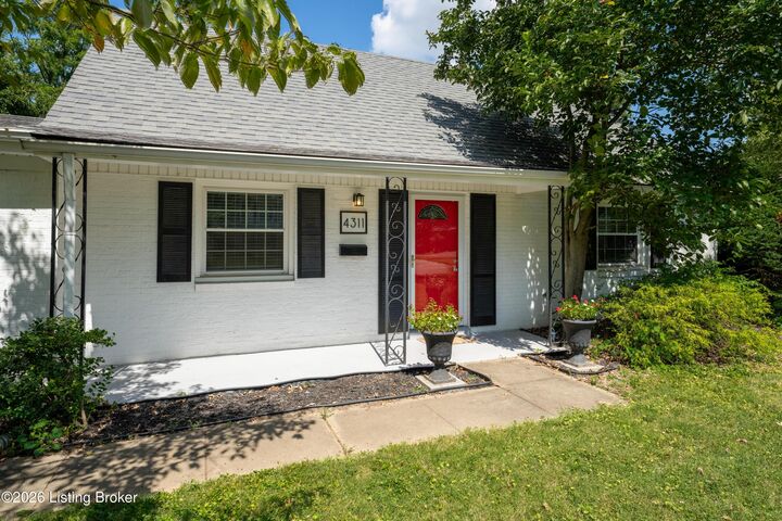 Property Photo:  4311 Lynnbrook Dr  KY 40220 