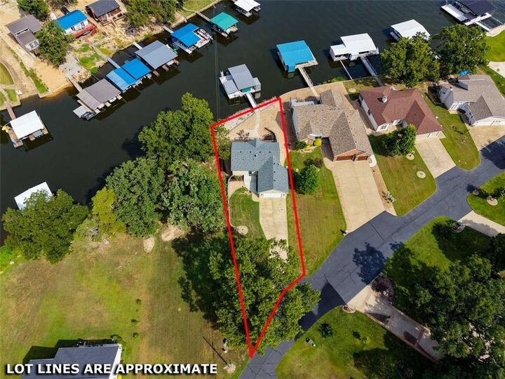 Property Photo: 129 Drake Lane MO 65324