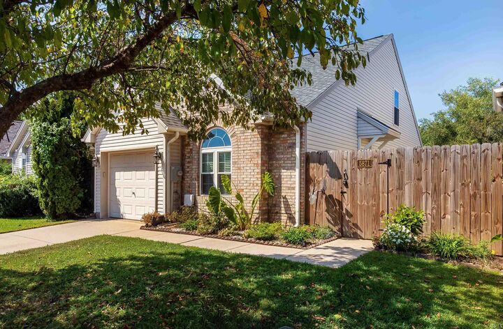 Property Photo:  5871 River Walk Circle  IN 47630 