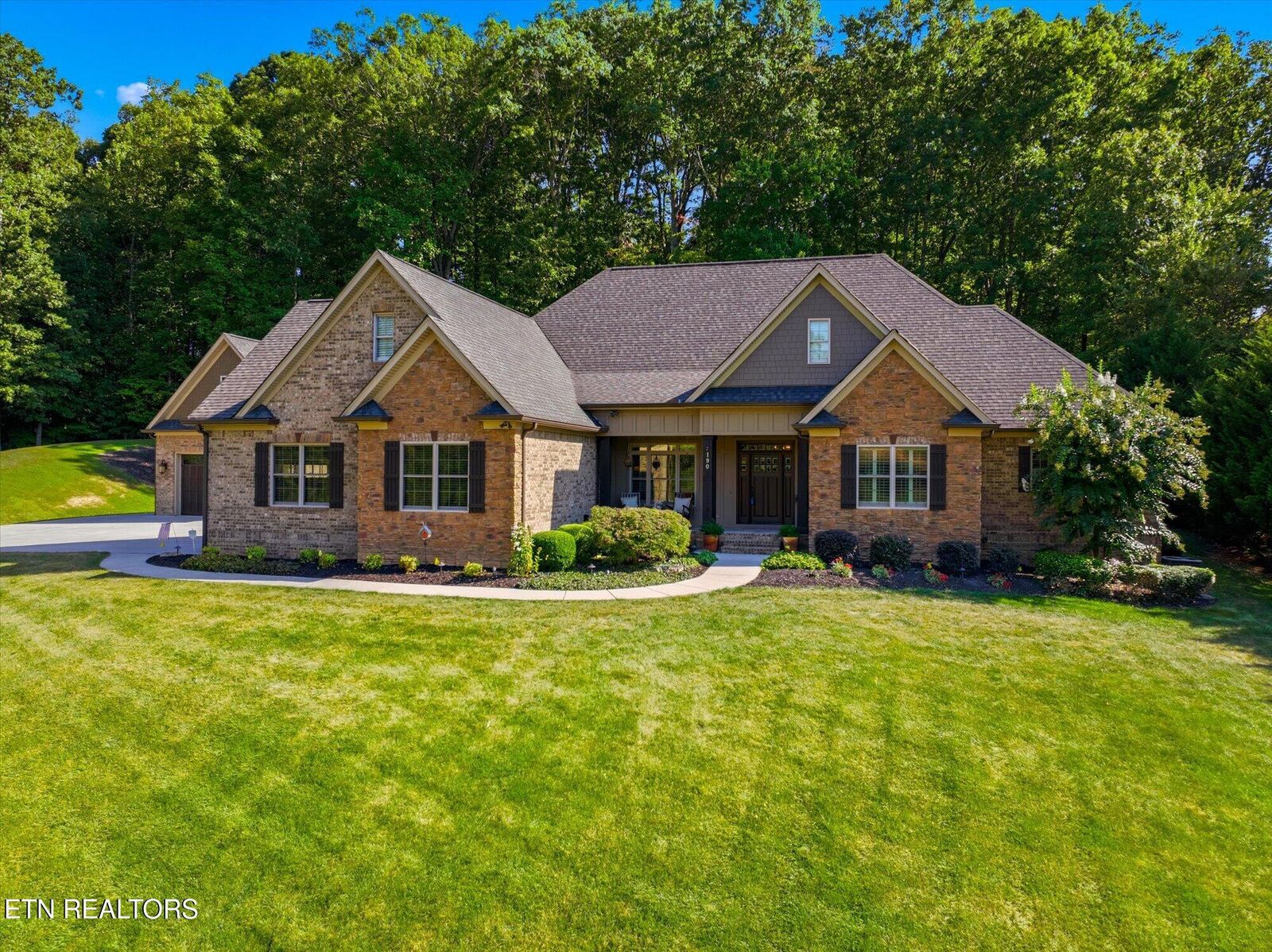 Property Photo:  190 County Road 7005  TN 37303 