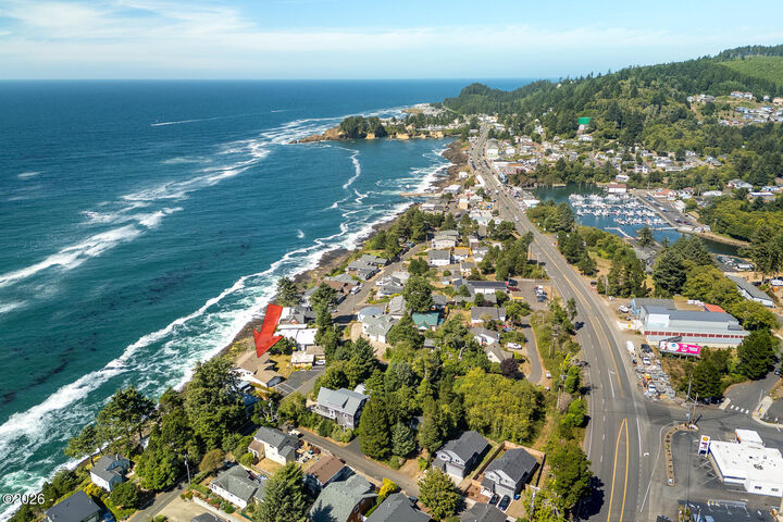 Property Photo:  605 & 615 SW Coast Avenue  OR 97341 