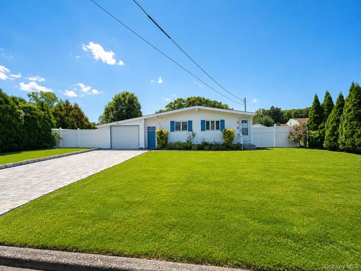 Property Photo:  106 Days Avenue  NY 11784 