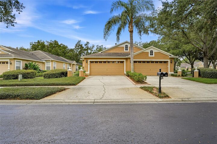 Property Photo:  19126 White Wing Place  FL 33647 