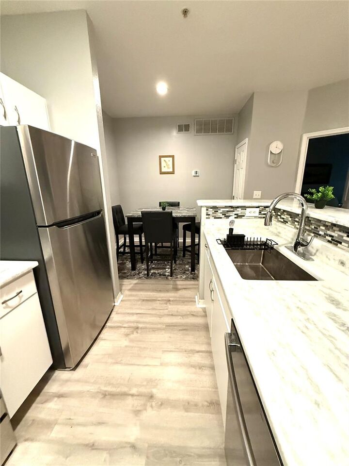 Property Photo:  1810 E Palm Avenue 5119  FL 33605 