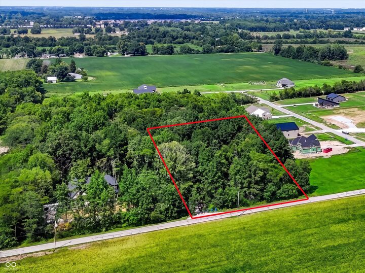 Property Photo: 1440 W 900 North IN 46040