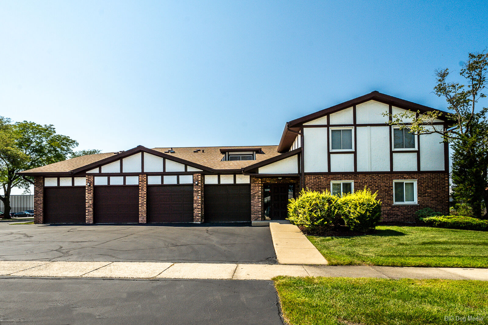 Property Photo: 5000 W 122nd Street 1A IL 60803