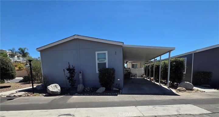 Property Photo:  1134 Villa Calimesa Lan  CA 92320 