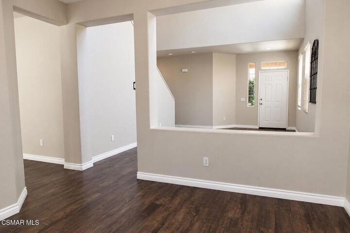 Property Photo:  885 Aloe Lane  CA 93065 