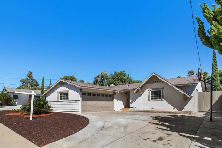 Property Photo:  847 Halecrest Dr  CA 91910 