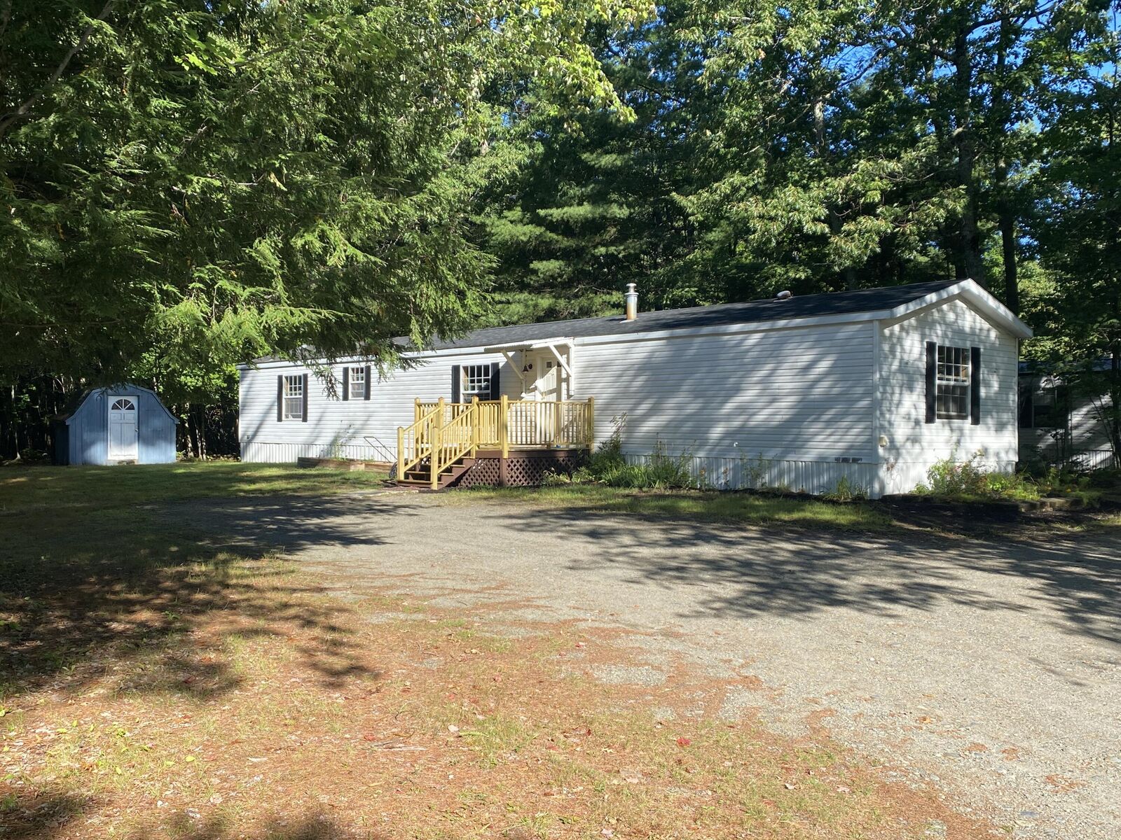 Property Photo: 24 Pleasant Street ME 04461
