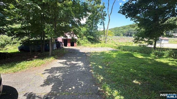 Property Photo:  1581 Sussex Turnpike  NJ 07869 