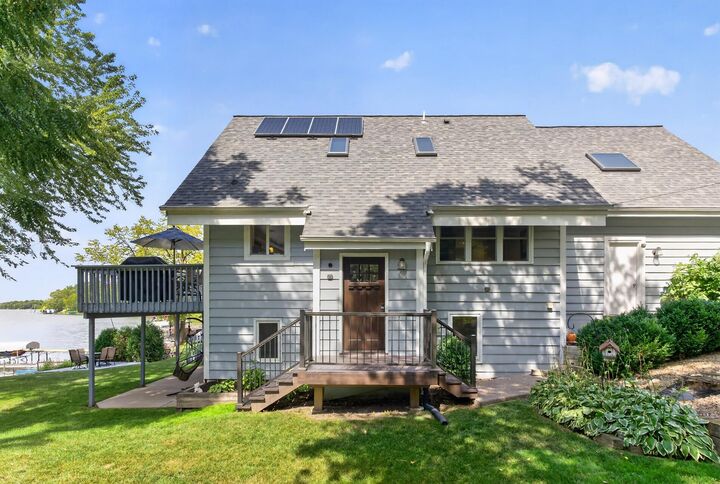 Property Photo:  2937 Lake Shore Avenue  MN 55359 