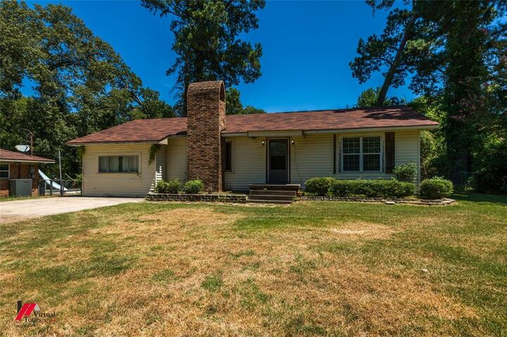 Property Photo:  4017 Independence Avenue  LA 71109 