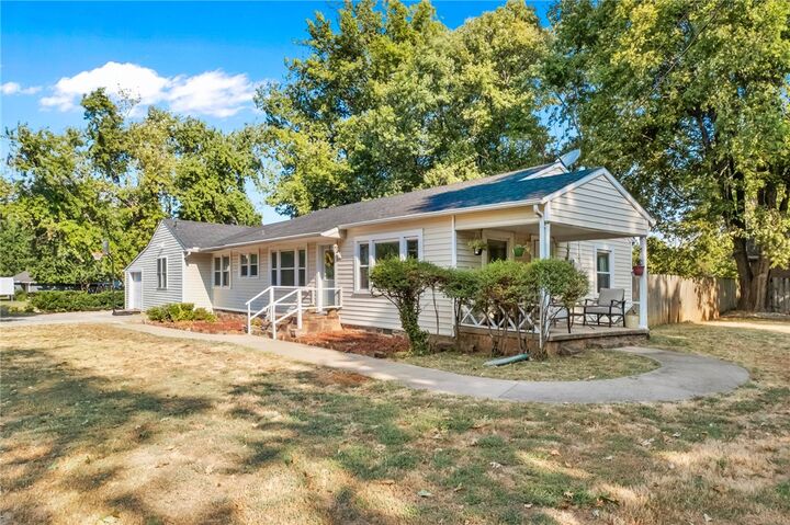 Property Photo:  148 White Street  AR 72730 