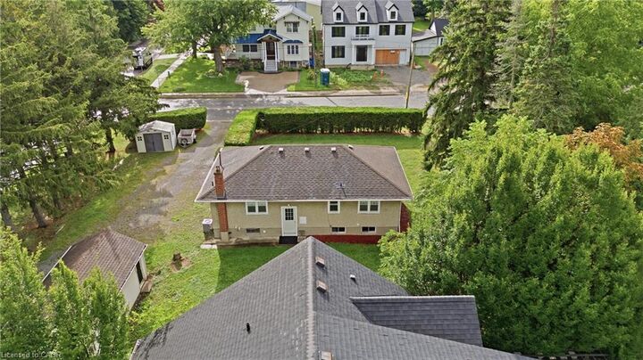 Property Photo:  557 Mississauga Street  ON L0S 1J0 