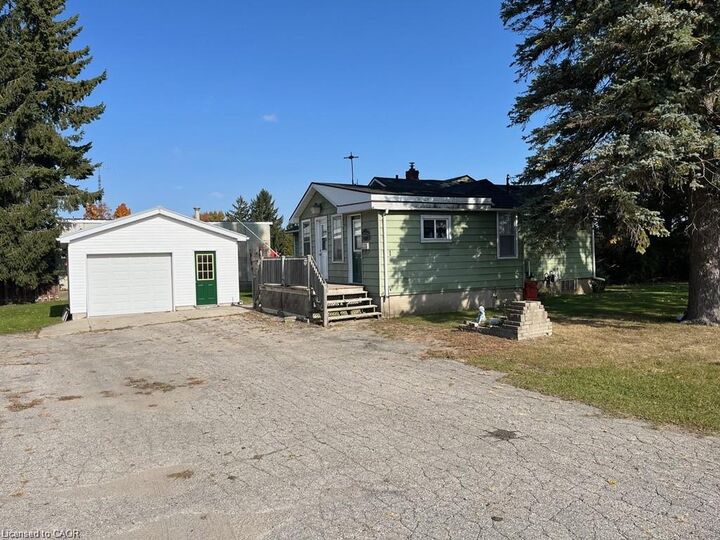 Property Photo: 1-5 Priddle Drive ON N0E 1G0