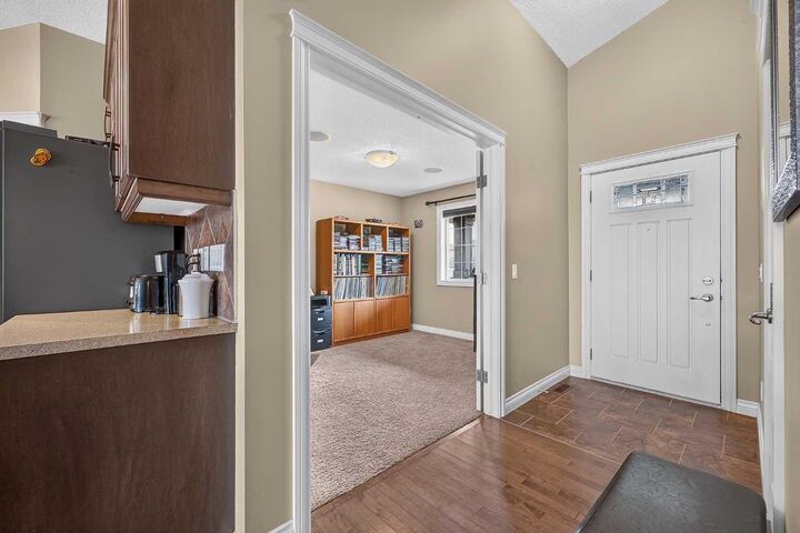 Property Photo: 138 Hanson Drive NE AB T0J 1X1