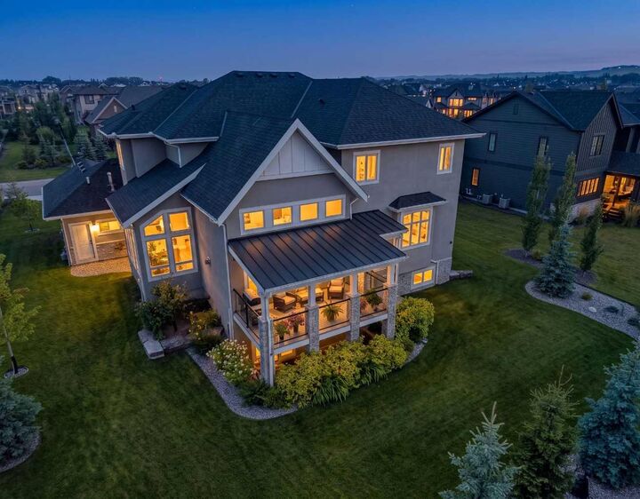 Property Photo:  41 Damkar Drive  AB T3L 0E8 