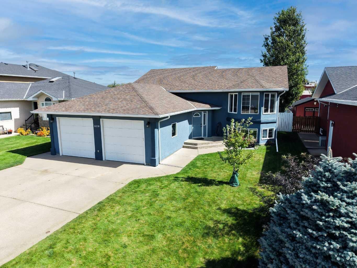 Property Photo: 6019 Park Place AB T1G 1E9