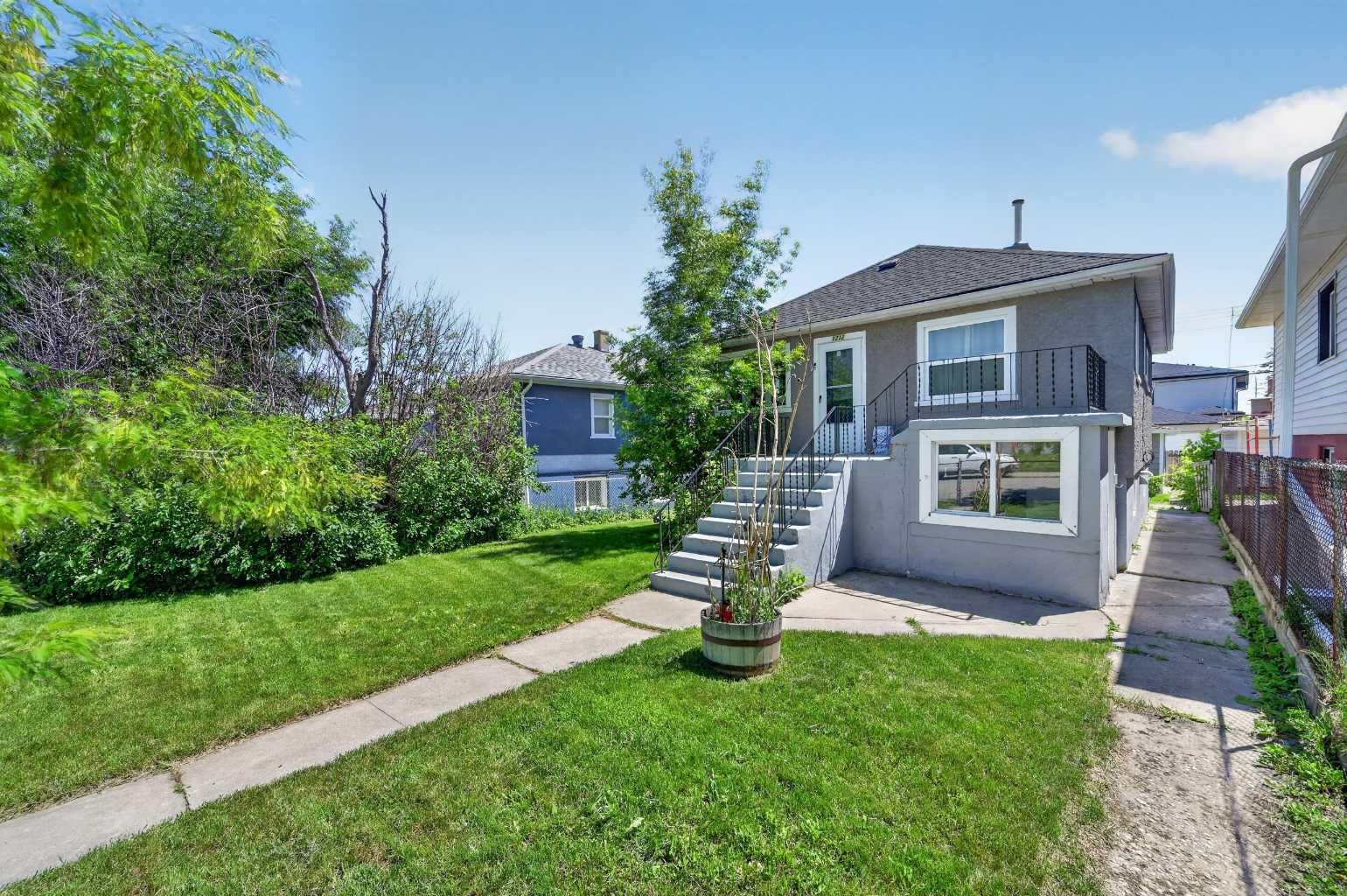 Property Photo:  1212 Bantry Street NE  AB T2E 5E7 