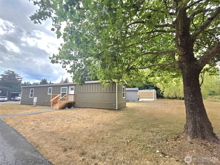 Property Photo: 17114 153rd Street SE 16 WA 98597