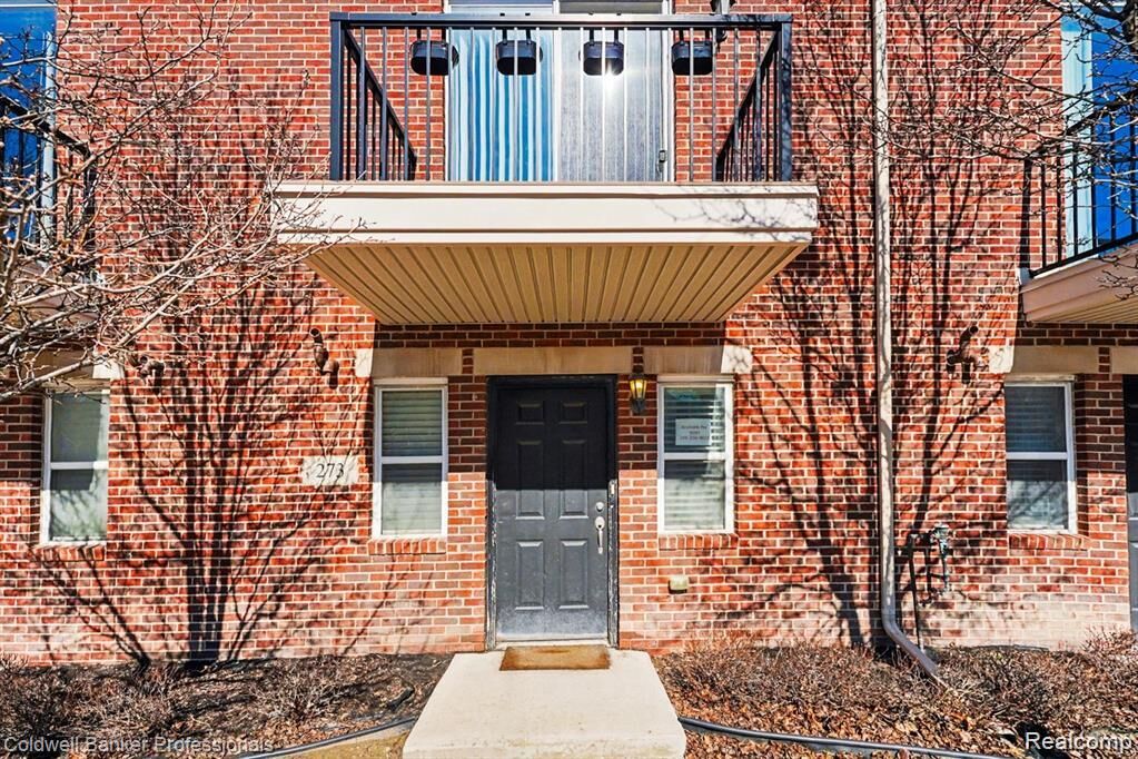 Property Photo:  273 E Palmer Street  MI 48202 