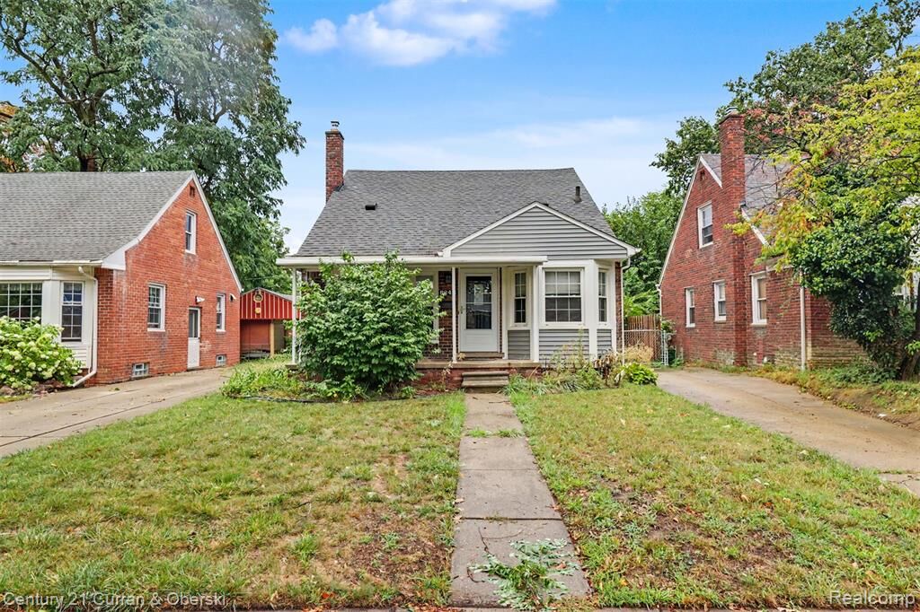 Property Photo:  8242 Riverdale Street  MI 48127 