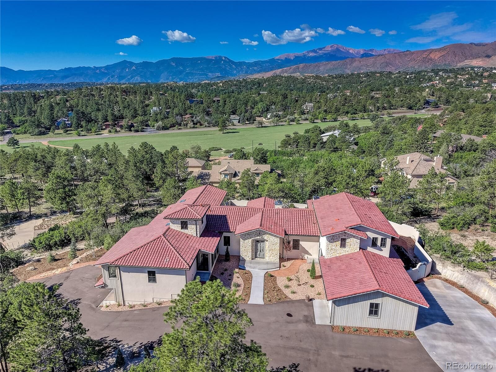 Property Photo:  30 Cap Rock Way  CO 80919 