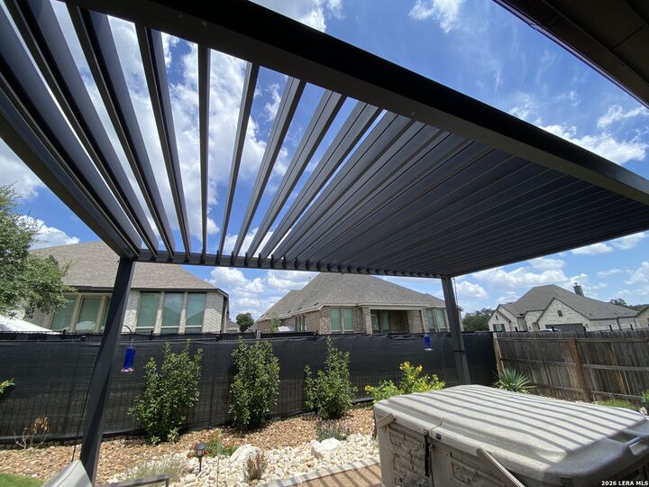 Property Photo:  2910 Sussex Park  TX 78163 