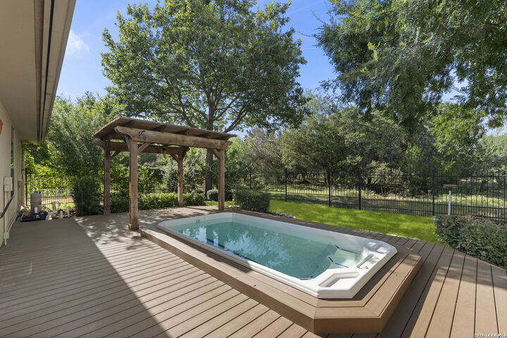 Property Photo:  311 Roseheart  TX 78259 