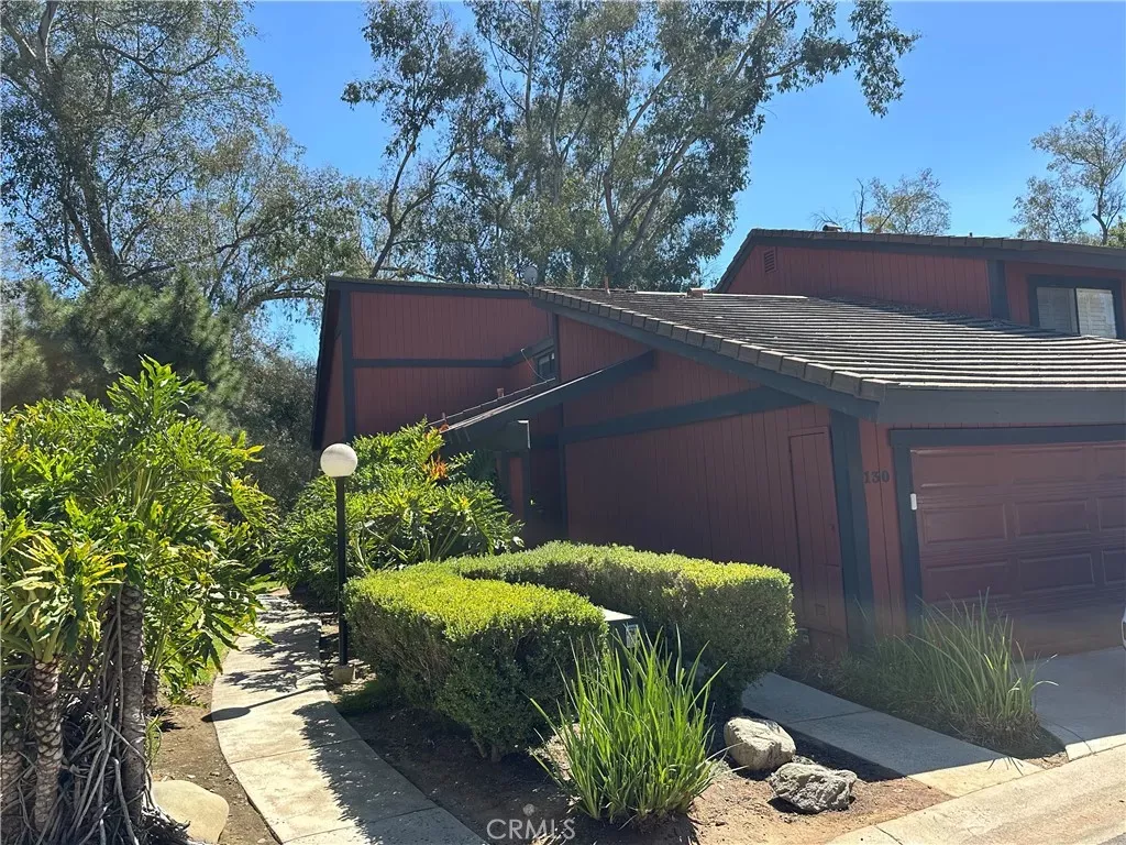 Property Photo:  130 E Via Vaquero  CA 91773 