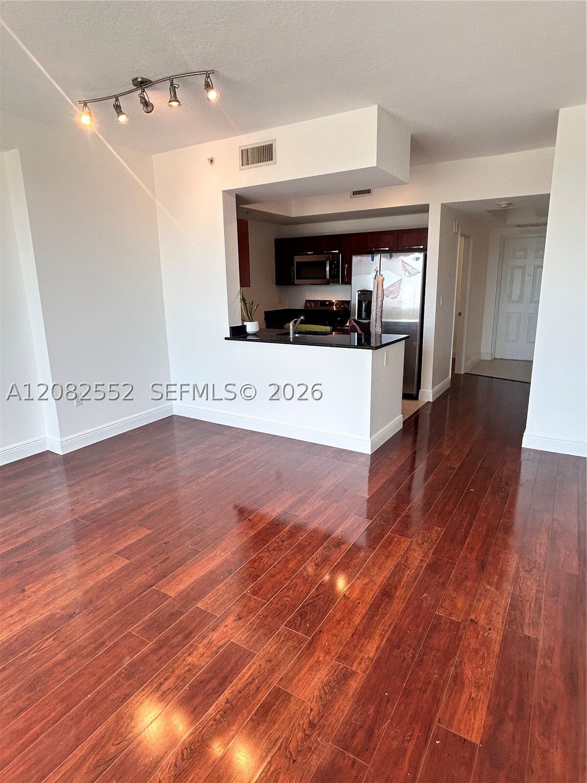 Property Photo:  7275 SW 90th Way 605  FL 33156 